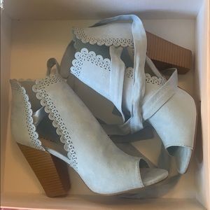 Beautiful light blue dress booties